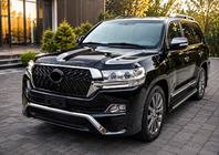 Toyota Land Cruiser 200 2007-2021 Bodykit-Set 2016-2021 (Executive 2016) Weiß Foto 7