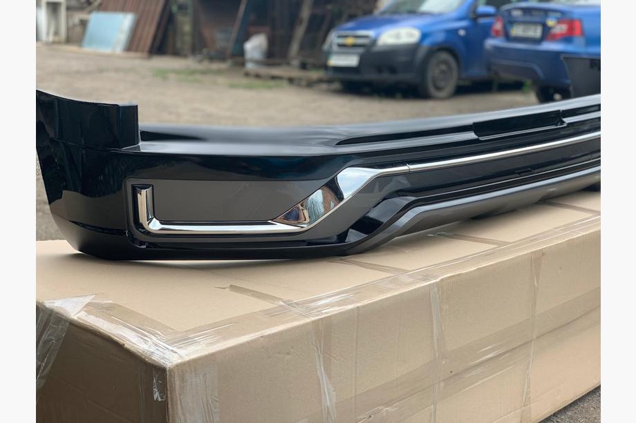 Toyota Land Cruiser 200 2007-2021 Bodykit 2016↗ (Modelista V3) Weiß Foto 7
