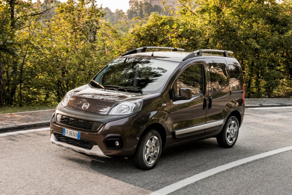 Übersicht der kompakte Minivan Fiat Qubo