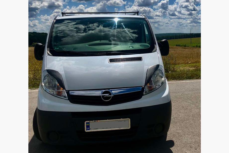 Renault Trafic 2001–2015 Scheinwerferblenden Porshe-Style Foto 2