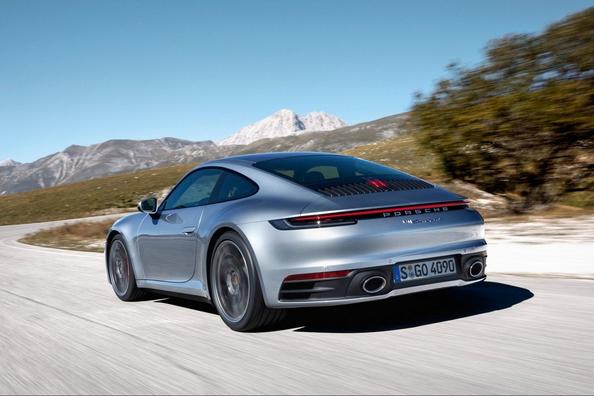 Übersicht Porsche 911 Carrera achten Generation Foto 6