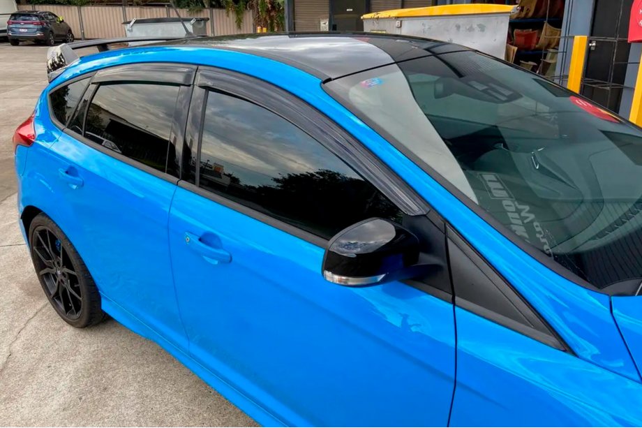 Ford Focus III 2011-2017 Windabweiser (4 Stk, HIC) Kombi Image