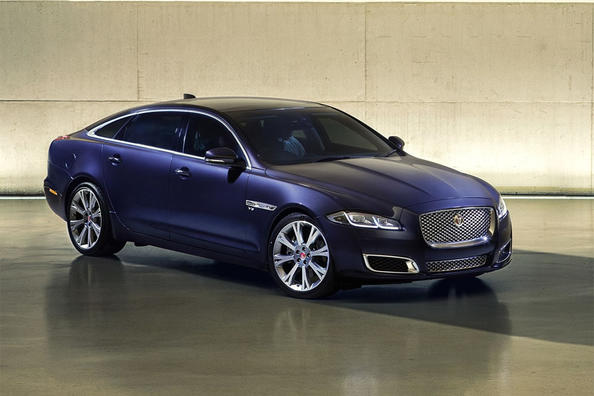 Überblick über die Flaggschiff-Limousine Jaguar XJ