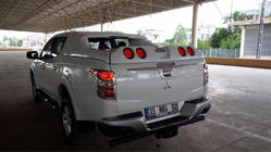 Mitsubishi L200 2015-2024 Laderaumabdeckung Dachaufbau (GrandBox) Foto 4