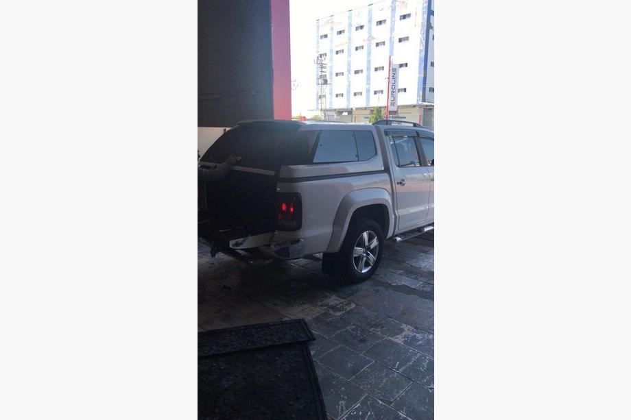 Volkswagen Amarok 2010-2022 Laderaumabdeckung Alfa Image