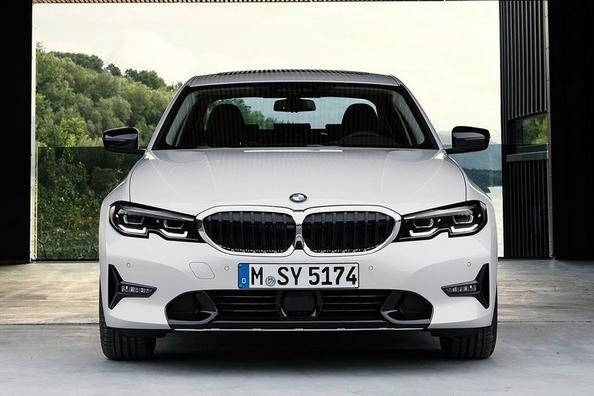 Übersicht der siebten Generation des BMW 3er Limousine Foto 8