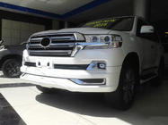Toyota Land Cruiser 200 2007-2021 Bodykit 2016↗ (Modelista V2) Schwarz Foto 3