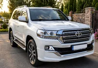 Toyota Land Cruiser 200 2007-2021 Bodykit-Set 2016-2021 (Executive 2019) Foto 9