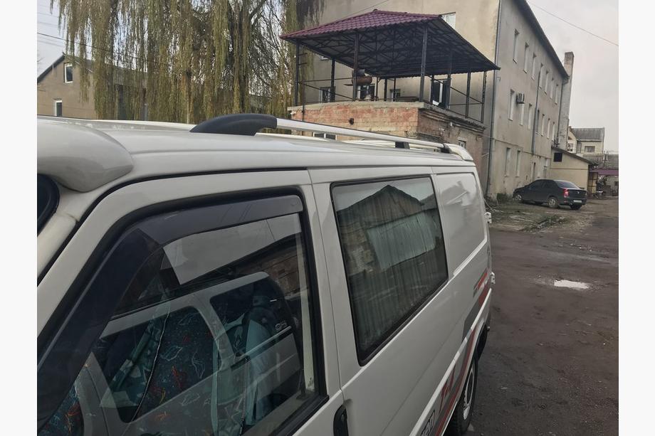 Volkswagen T4 Transporter 1990-2003 Dachreling Chrom DORA (Metallbefestigung) Nur für kurzen Radstand Foto 3