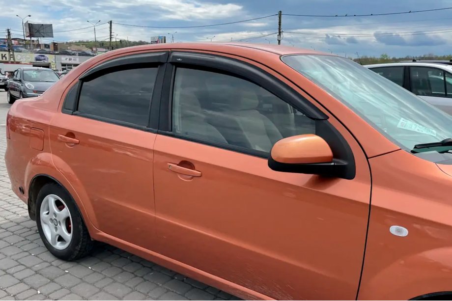 Chevrolet Aveo T250 2005-2011 Windabweiser SD (4 Stk, HIC) Foto 9