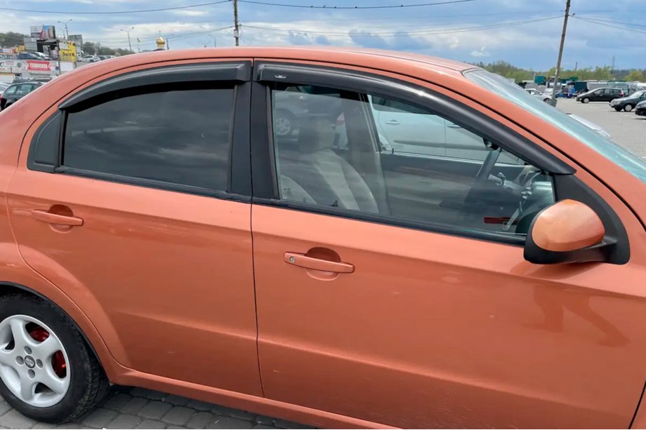 Chevrolet Aveo T250 2005-2011 Windabweiser SD (4 Stk, HIC) Foto 7