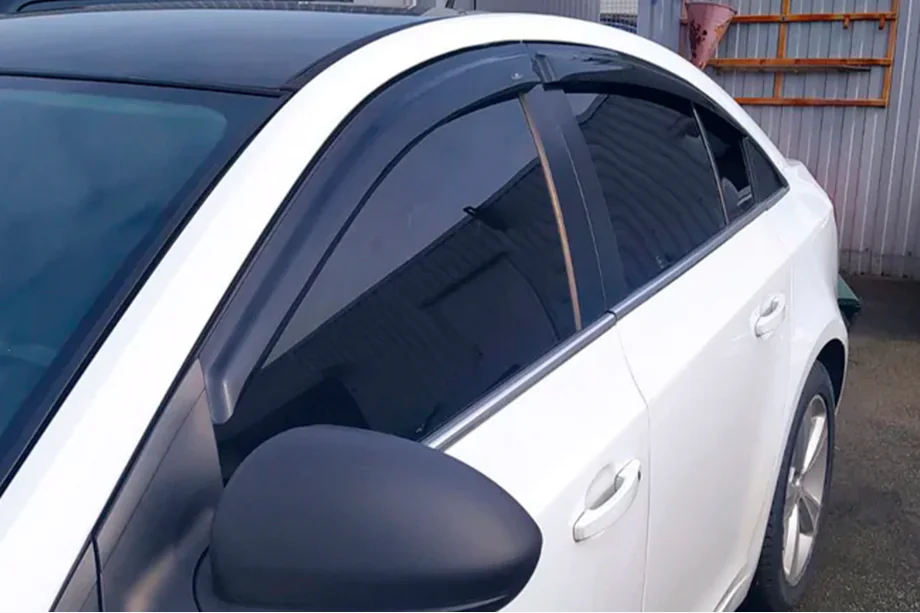 Chevrolet Cruze 2009–2015 Windabweiser SD (4 Stk, HIC) Foto 7
