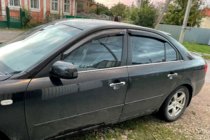 Hyundai Sonata NF 2004-2009 Windabweiser (4 Stk, HIC) Foto 1