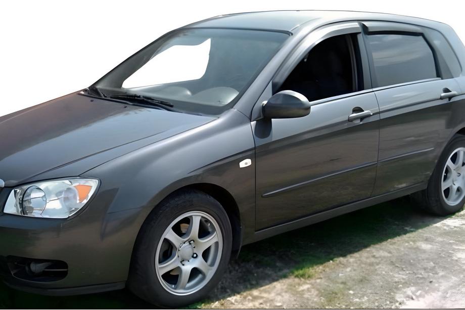 Kia Cerato 1 2004-2009 Windabweiser SD (4 Stk, HIC) Foto 1