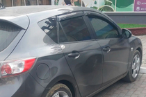 Mazda 3 2009-2013 Windabweiser HB (4 Stk, HIC) Foto 1