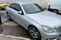 Mercedes E-class W212 2009-2016 Windabweiser SD (4 Stk, HIC) Foto 5