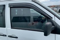 Mercedes Vito W638 1996-2003 Windabweiser (2 Stk, HIC) Foto 3