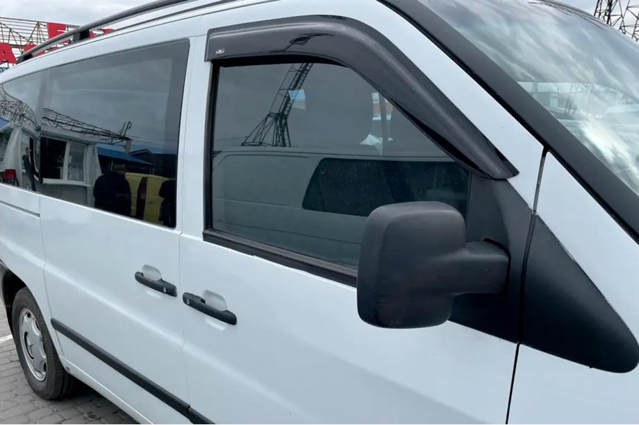 Mercedes Vito W638 1996-2003 Windabweiser (2 Stk, HIC) Image