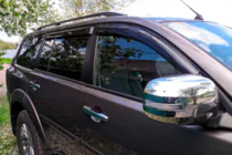 Mitsubishi Pajero Sport 2008-2015 Windabweiser (4 Stk, HIC) Foto 1
