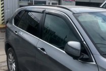 Nissan Qashqai 2014-2021 Windabweiser mit Chromleisten (4 Stk, HIC) Foto 9