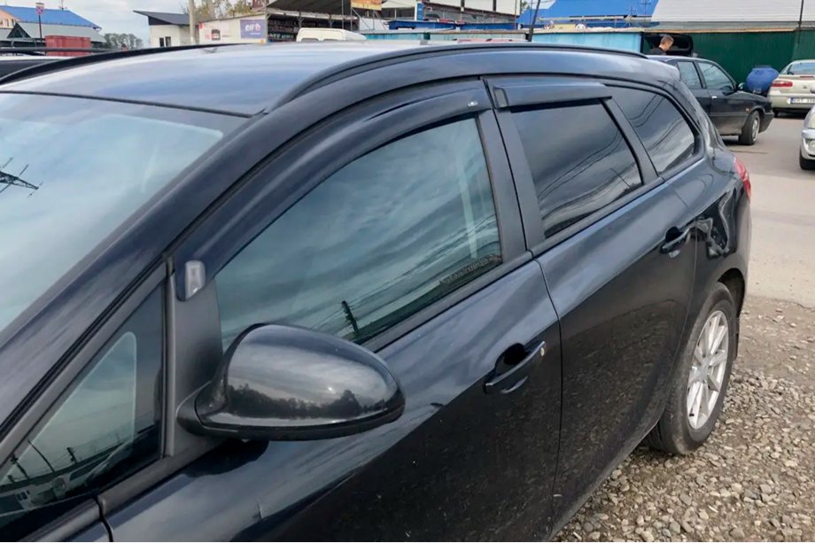 Opel Astra H 2004-2013 Windabweiser HB (4 Stk, HIC) Image
