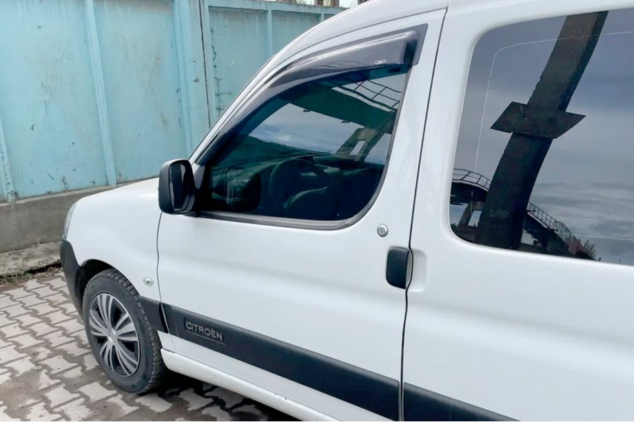 Renault Kangoo 1998-2008 Windabweiser 11 cm (2 Stk, HIC) Foto 2