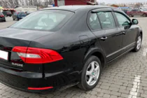Skoda Superb 2009-2015 Windabweiser SD (4 Stk, HIC) Foto 3