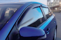 Toyota Auris 2012-2018 Windabweiser (4 Stk, HIC) Foto 1