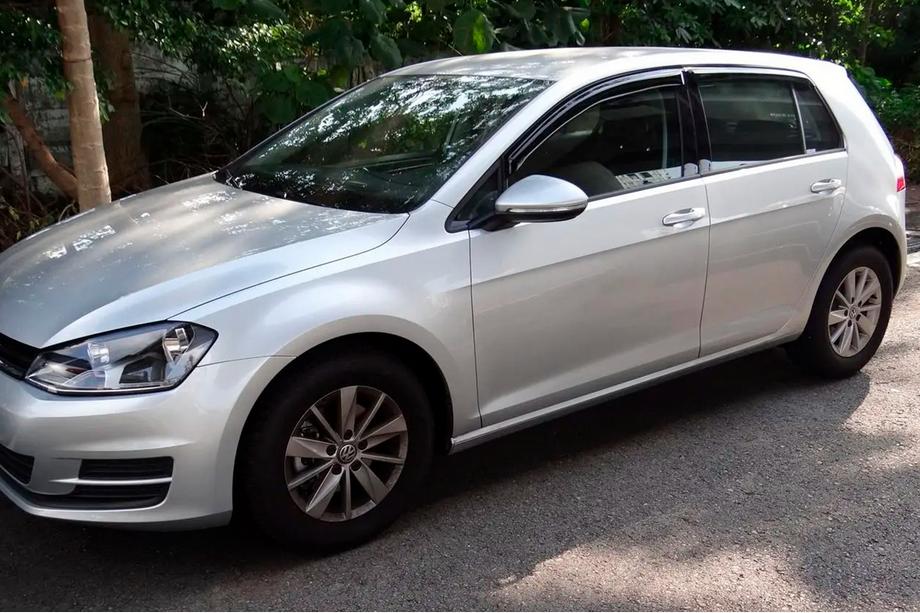 Volkswagen Golf 7/E-Golf 2012-2020 Windabweiser HB (4 Stk, HIC) Foto 3