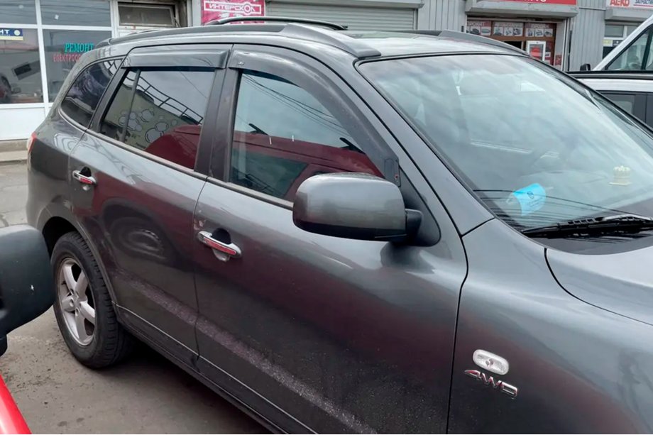 Hyundai Santa Fe 2 2006-2012 Windabweiser (4 Stk, HIC) Image