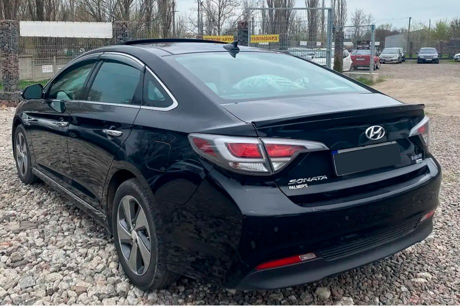 Hyundai Sonata LF 2014-2019 Windabweiser mit Chromleisten (4 Stk, HIC) Foto 2