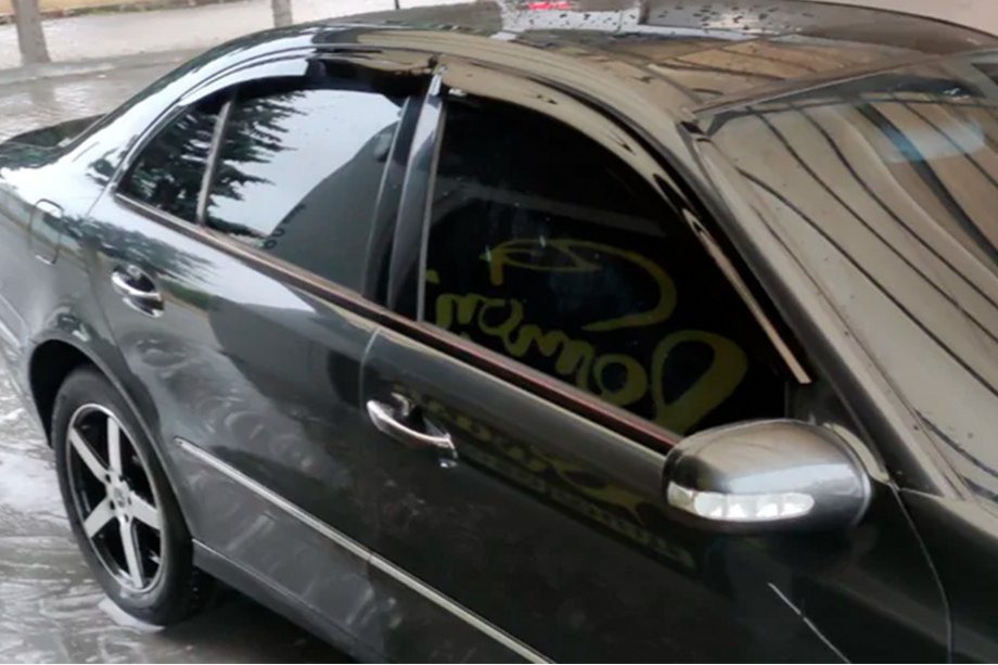 Mercedes E-class W211 2002-2009 Windabweiser SD (4 Stk, HIC) Foto 8