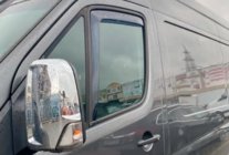 Mercedes Sprinter W906 2006–2018 Windabweiser zum Einstecken (2 Stk, HIC) Foto 13