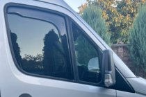Volkswagen Crafter 2006-2016 Windabweiser zum Einstecken (2 Stk, HIC) Foto 19