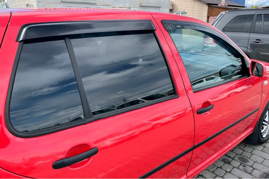 Volkswagen Golf 4 1997-2006 Windabweiser HB (4 Stk, HIC) Foto 3
