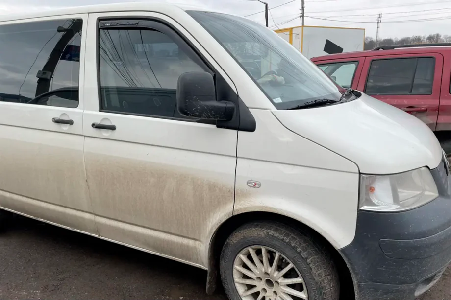 Volkswagen T5 Caravelle 2004-2010 Windabweiser zum Einstecken (2 Stk, HIC) Foto 11