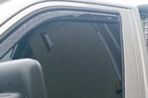 Volkswagen T5 2010-2015 Windabweiser zum Einstecken (2 Stk, HIC) Foto 2