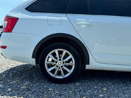 Skoda Octavia III A7 2013-2019 Radlaufverbreiterungen SW 2013-2016 (4 Stk., schwarzes ABS) Foto 1