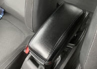 Renault Megane IV 2016-2025 Armlehne (in Getränkehalter) Foto 3