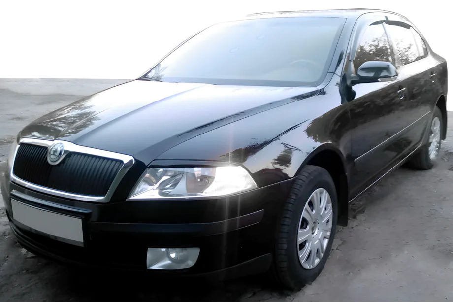 Skoda Octavia II A5 2010-2013 Windabweiser Liftback (4 Stk, HIC) Foto 1