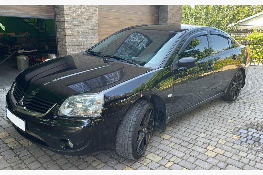 Mitsubishi Galant 2003-2012 Windabweiser (4 Stk, HIC) Foto 1