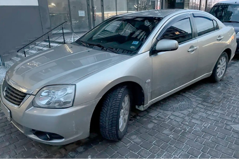 Mitsubishi Galant 2003-2012 Windabweiser (4 Stk, HIC) Foto 2