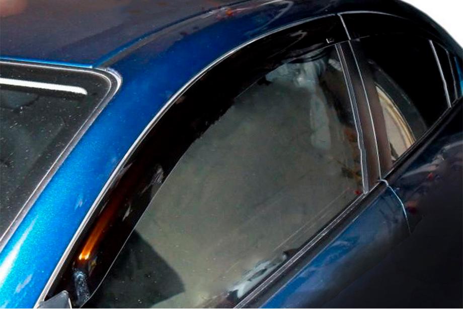 Mazda 323 1977-2003 Windabweiser (4 Stk, HIC) Image