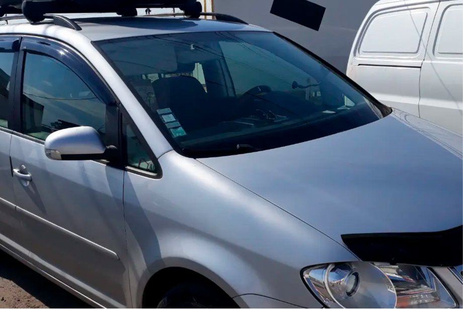 Volkswagen Touran 2003-2010 Windabweiser (4 Stk, HIC) Foto 16