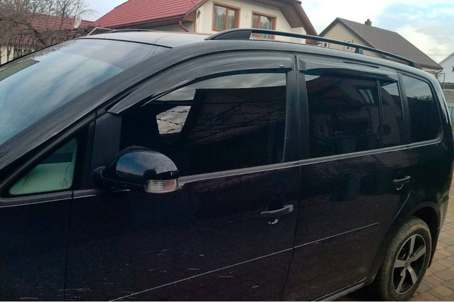 Volkswagen Touran 2003-2010 Windabweiser (4 Stk, HIC) Foto 8