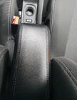 Renault Duster 2018-2024 Armlehne (in Getränkehalter) Foto 7