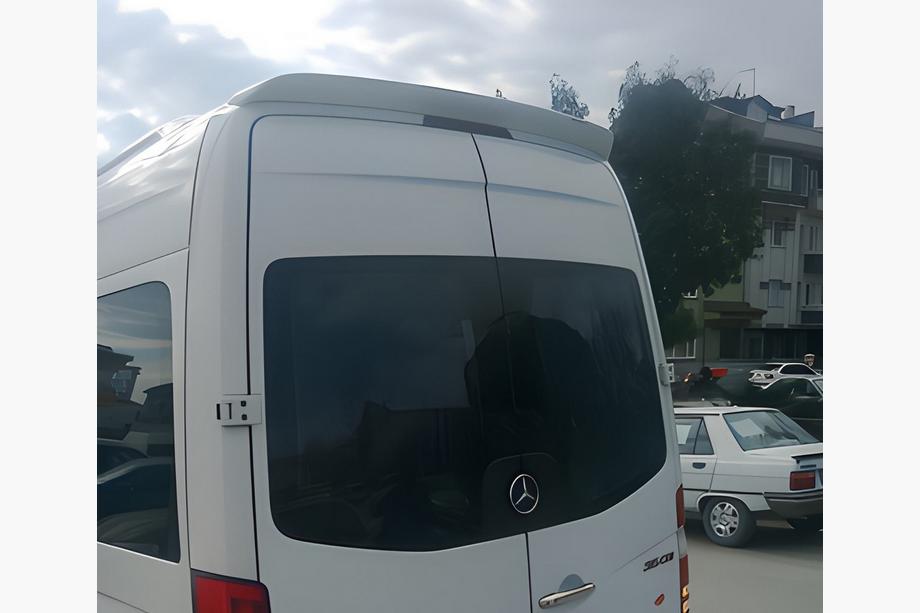 Volkswagen Crafter 2006-2016 Heckspoiler Anatomik (schmales Modell, grundiert zum Lackieren) Foto 1