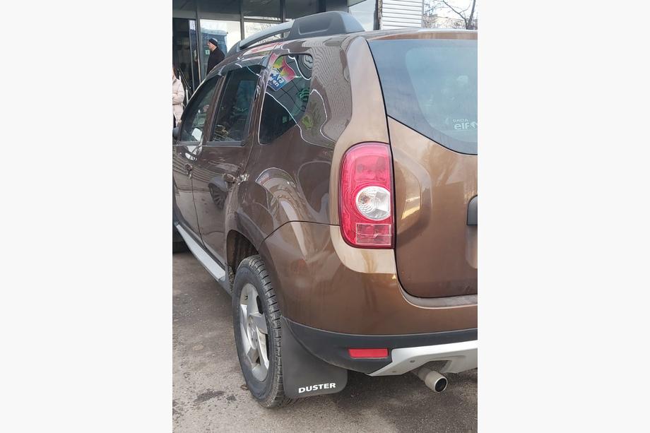 Dacia Duster 2008-2018 Premium Heckschmutzfänger (2 Stk) Image