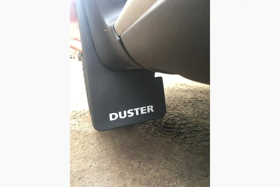 Renault Duster 2008–2017 Premium Vordere Schmutzfänger (2 Stk) Image