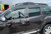 Dacia Duster 2008-2018 Windabweiser (4 Stk, HIC) Foto 1
